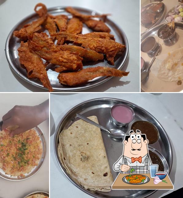 Chicken wings at Hotel Swanand