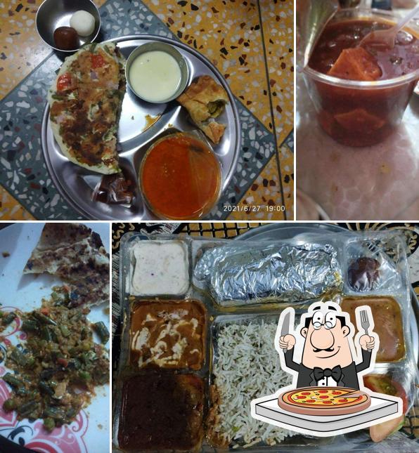 Pick pizza at Shiva Chappan Bhog