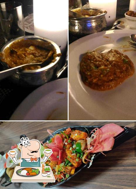 Food at Skyz Restaurant & Banquet