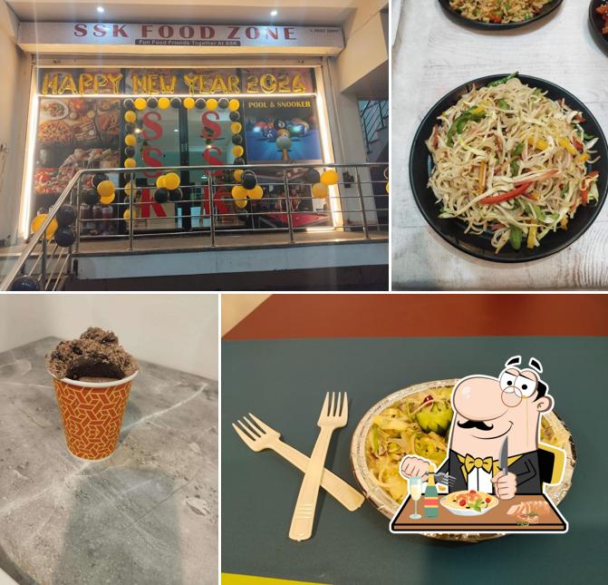 Food at SSK Food Zone