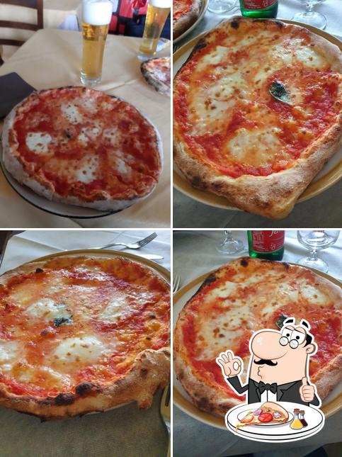 Scegli una pizza a Ristorante Lo Spuntino