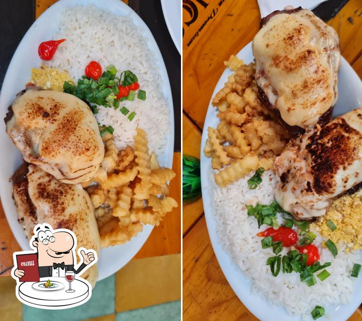 Platos en Restaurante Dona Emília