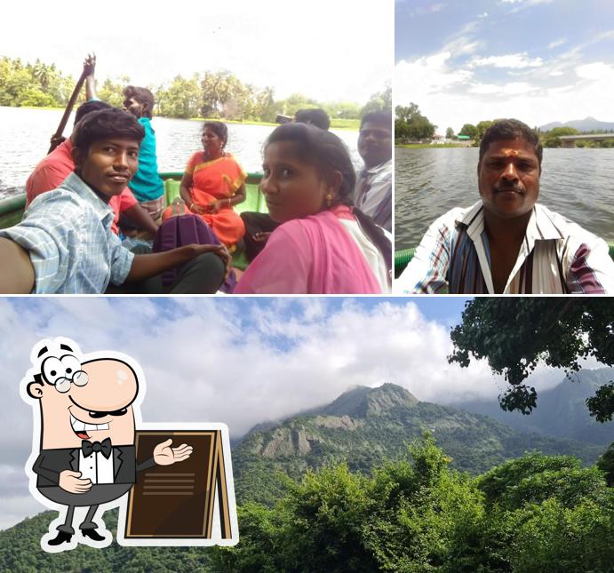 Enjoy the view at the outside area of Kumaran Mess (Karunaiappa)