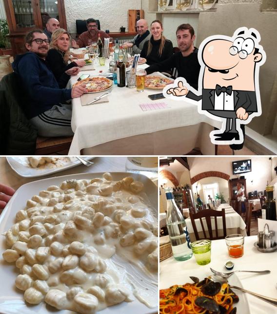 La immagine di interni e cibo da El Greco Pizzeria-Ristorante