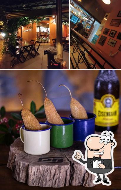 O interior do Dino Barbecue