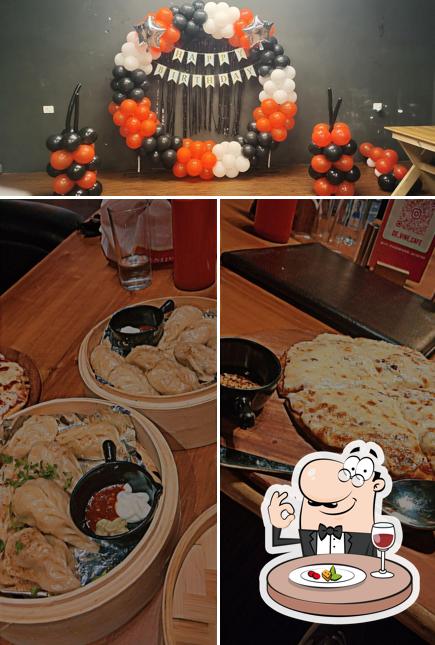 Food at De Vine Cafe & Lounge
