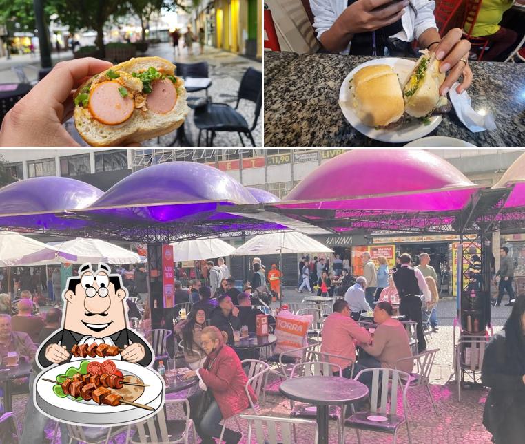 Comida em Bar Mignon