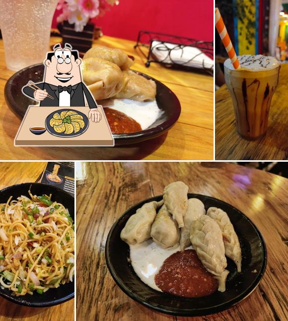 Gyoza at MOMOS MANIA