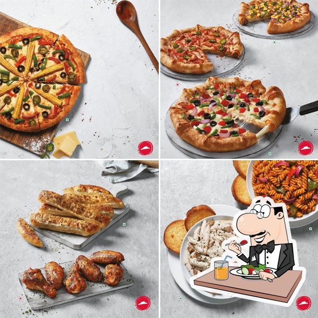 Food at Pizza Hut Sector 35, Chandigarh