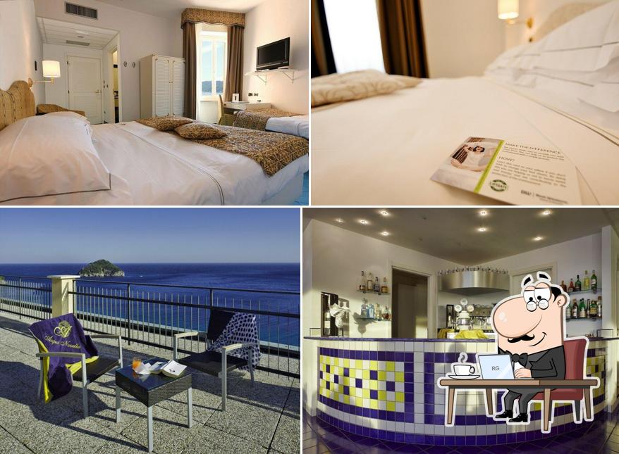 Siediti a un tavolo di Hotel Acqua Novella