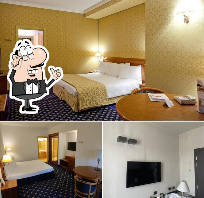 Dai un'occhiata agli interni di Hotel Ovest