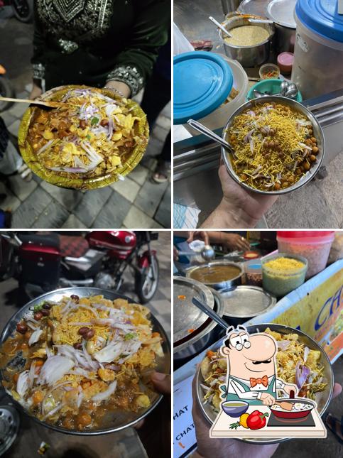 Paella at Patra Papddi Chat