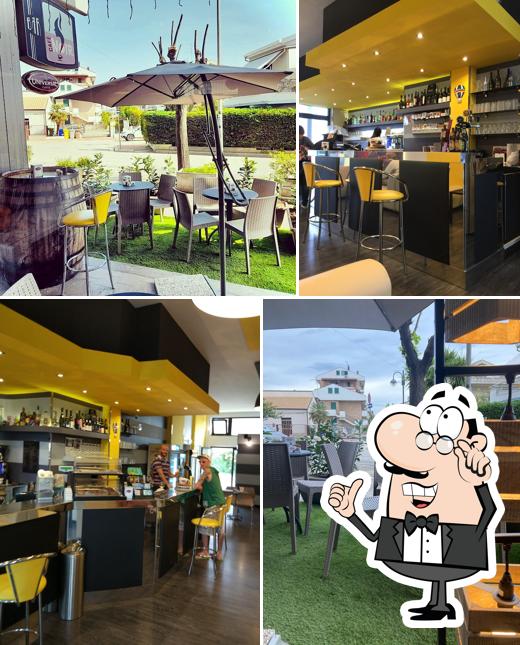 Gli interni di Bar Cafè Noir _da Carlo_