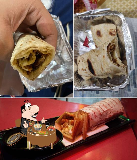Food at Kathi Junction Lucknow