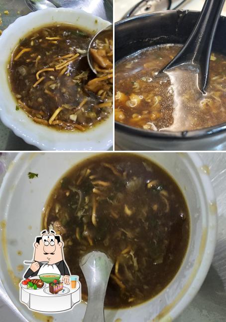 Hot and sour soup at Haneez Restaurant