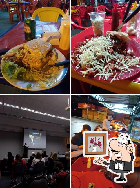 O interior do Gostosão Lanches Divino Feirão Jundiaí