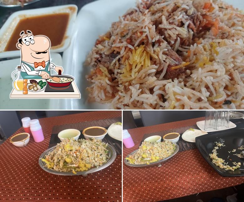 Fried rice at Bombay Dhaba