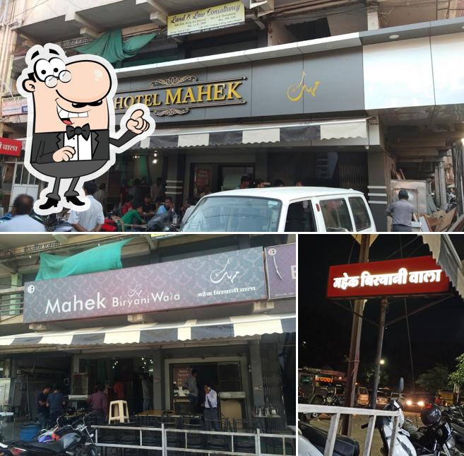 The exterior of Hotel Mahek The Biryaniwala