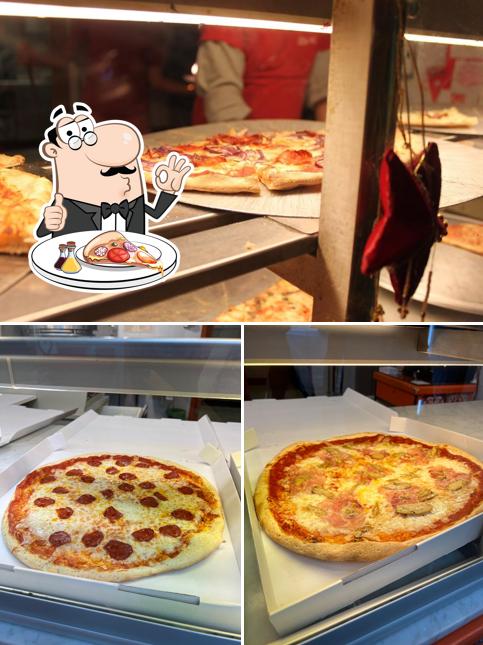Scegli tra le svariate varianti di pizza