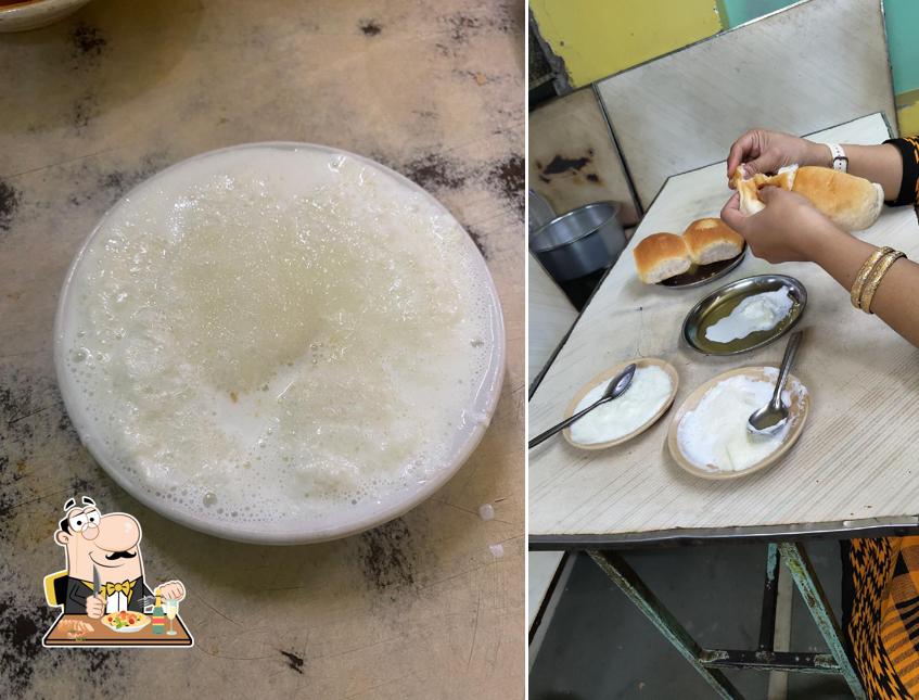 Food at MIYA BHAI Malai Pav