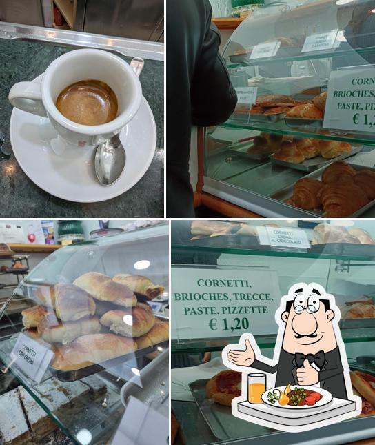 Cibo al Caffè Salvo Dal 1955