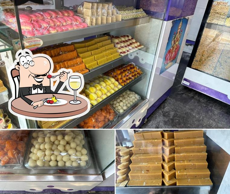 Food at Chandran sweets and snacks