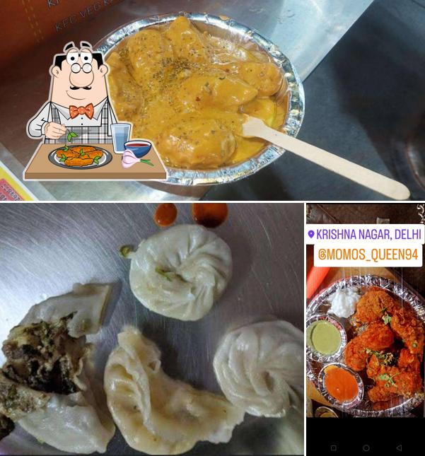 Chicken wings at Momos Queen