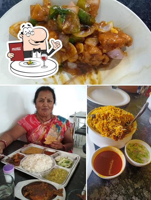 Meals at Sea Inn Restaurant