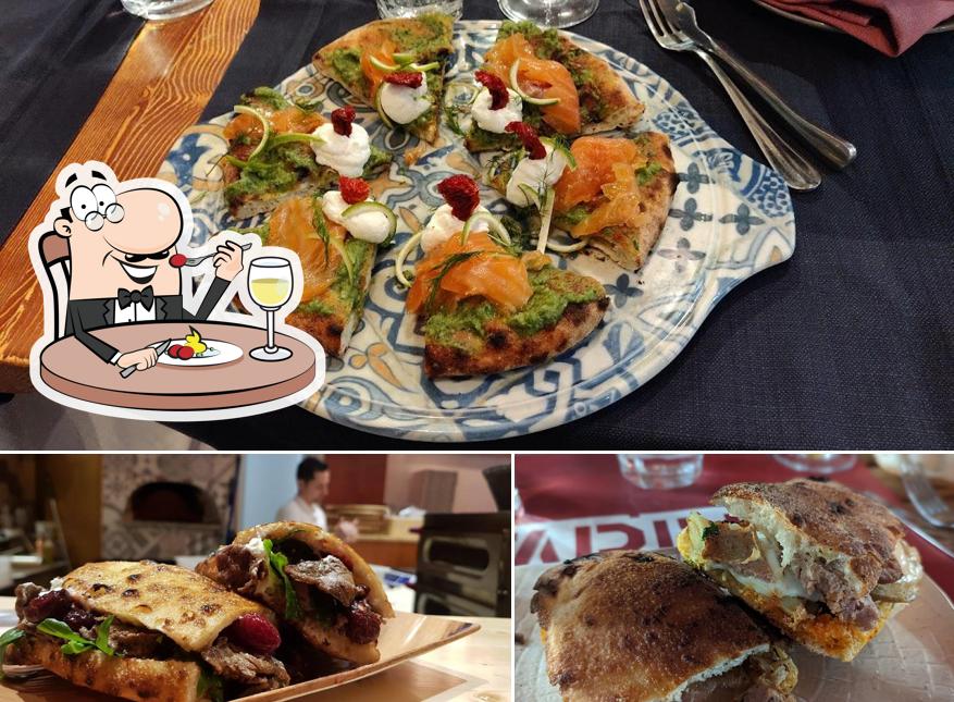 Panino con maiale stirato al Farina Kitchen