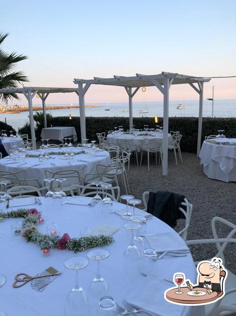 Cibo al Ristorante Lorenzina Mare