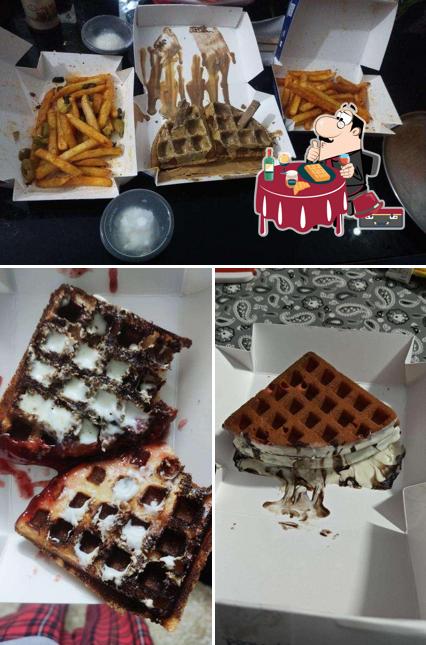 Waffles at Bubbles&co