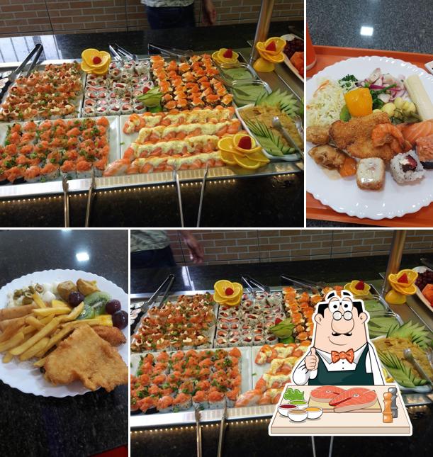 Peixe e fritas em Lírio Restaurante