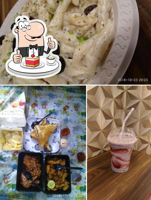 Roy's Jukebox Cafe serves a selection of desserts