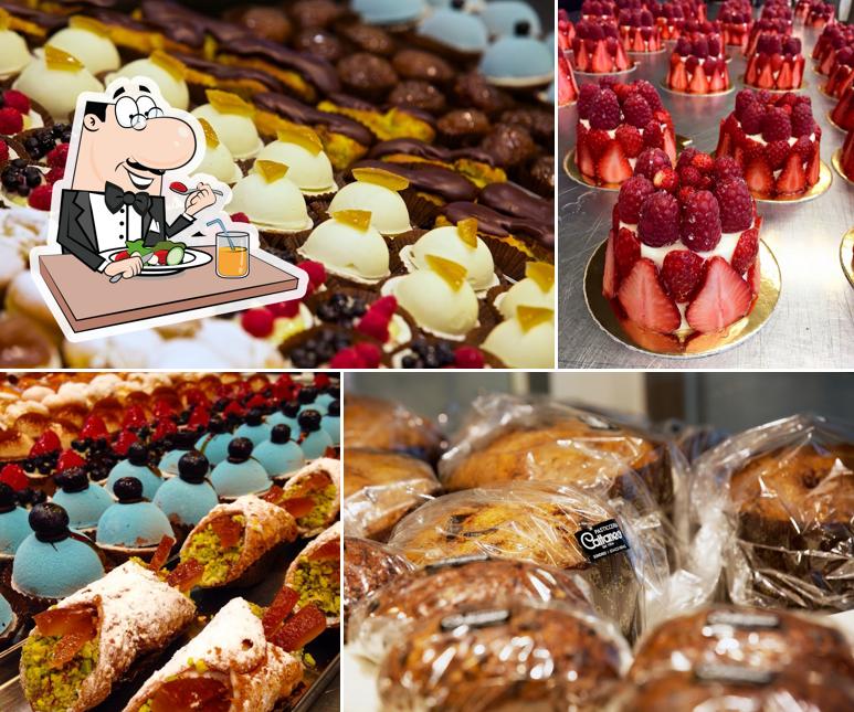 Cibo al Pasticceria Cattaneo