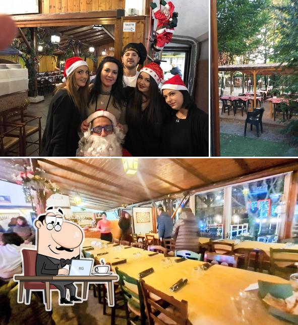 Gli interni di Nuova Osteria dei Tarocchi Pizzeria a Minerbio