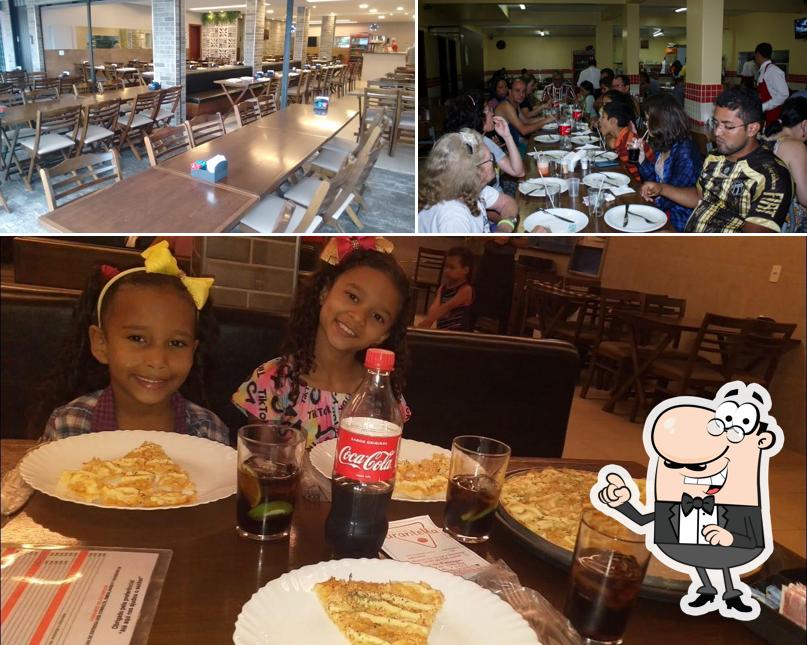 Veja imagens do interior do Pizzaria Tarantela