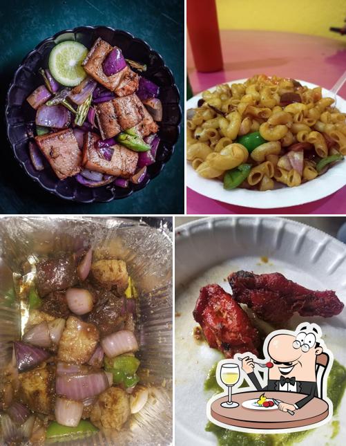 Food at R SMOKE QSR1