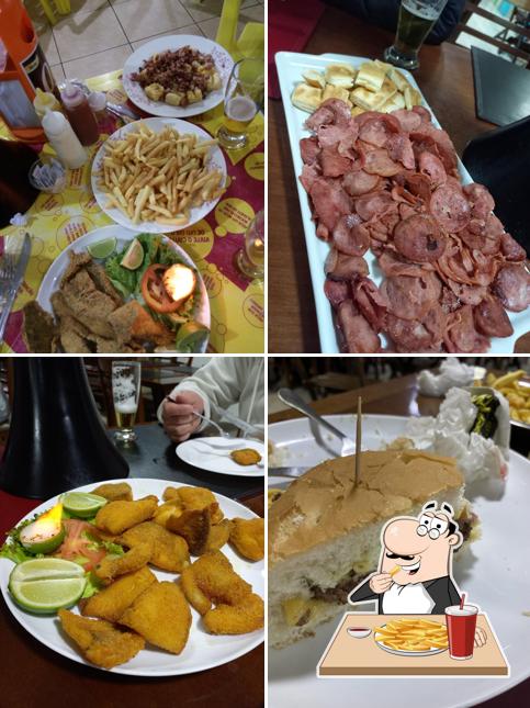 Batata frita em Empório Lanches E Pizzas Lages