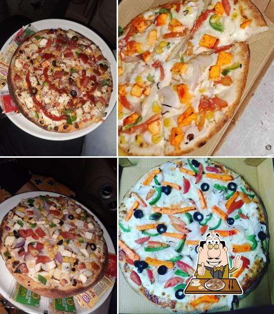 Pick pizza at Smart Pizza Point