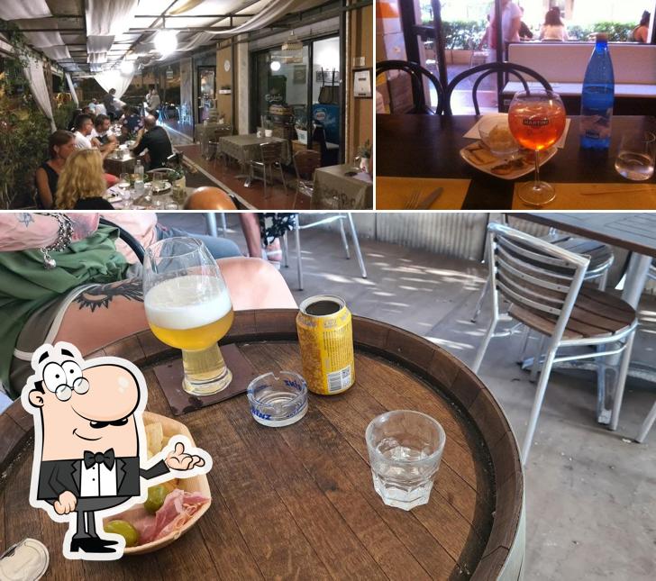 Siediti a un tavolo di L'Oca Bianca Wine Bar Osteria