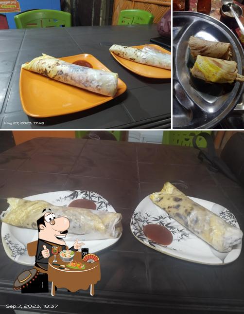 Food at Johnny Rolls