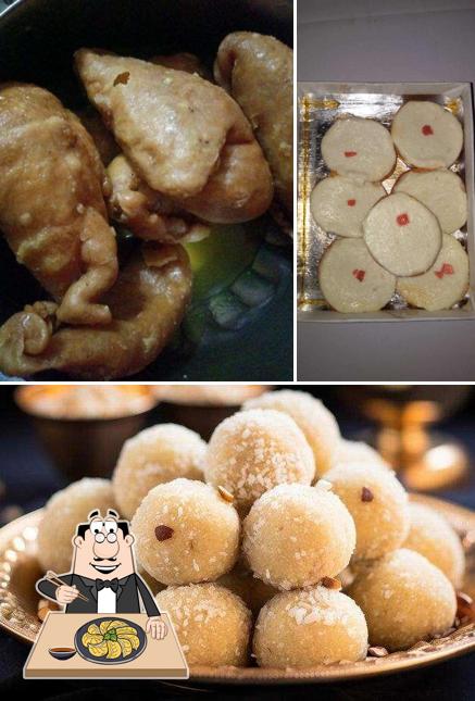 Gyoza at A. Razzaq Sweet House