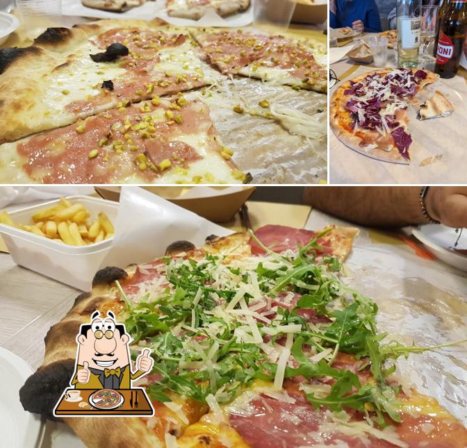 Scegli una pizza a Casa Rotolo pane, pizza e caffè