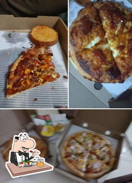 Food at Pizza Hut Vastrapur, Ahmedabad