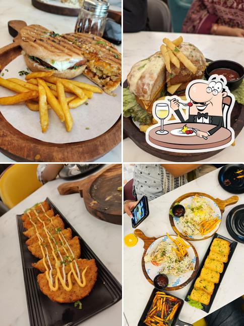 Food at Crazy Cheesy Cafe Nanded