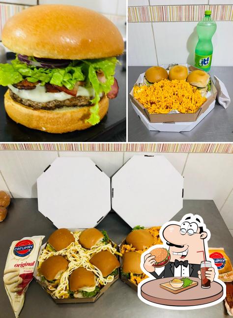 Os hambúrgueres do Lanchonete Diversão irão satisfazer diferentes gostos