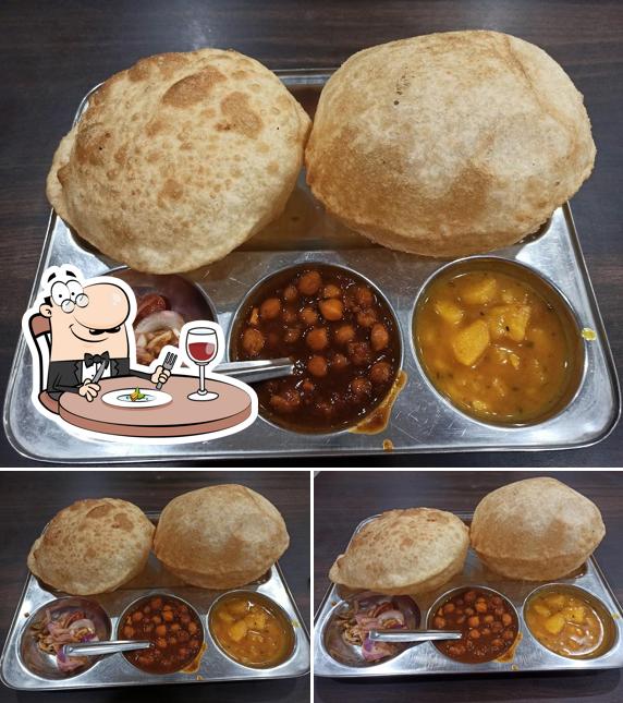 Chole bhature at Krishna Madhur Mishthan Bhandar And Vaishno Dhaba