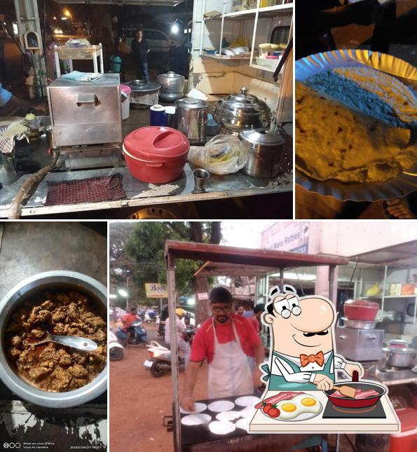 Omelette at Shilpa's Halli Mane Rottis