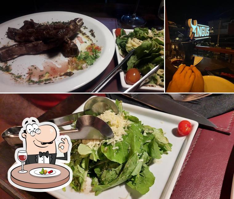 Comida em Angus Carnes