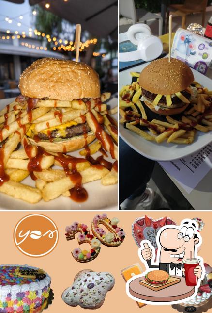 Prenditi un hamburger a Yes Bar Pasticceria Bistrot